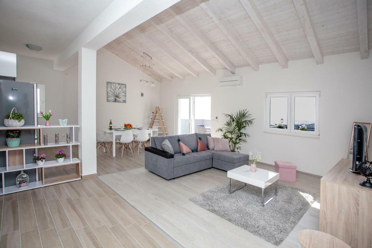 Luxury Sea View Apartment Jesenice  Exteriér fotografie